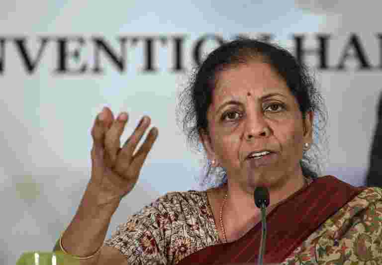 Vijay Malya，Nirav Modi＆Mehul Choksi都回到了面对法律：Nirmala Sitharaman.